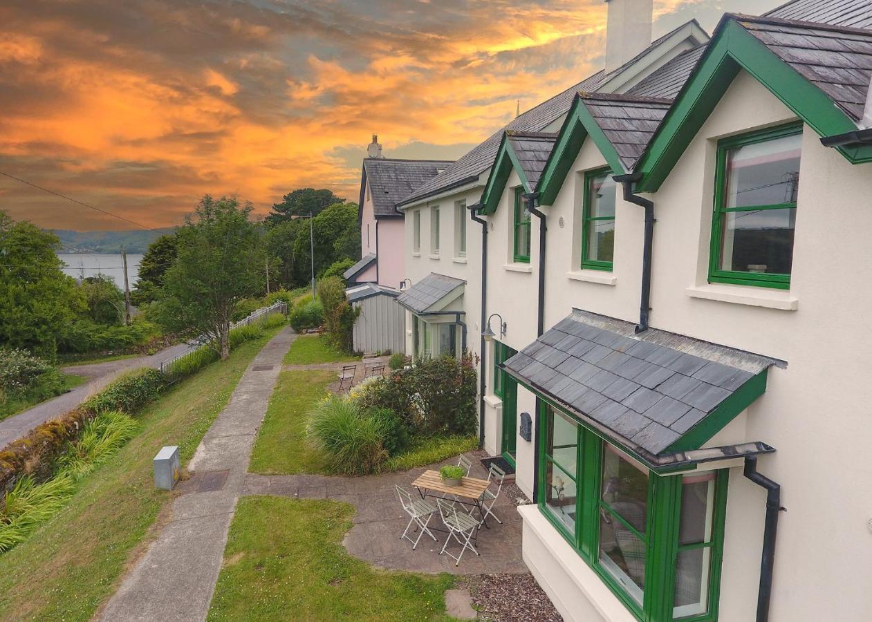Glandore Mews Situated In The Picturesque Village Of Glandore Eksteriør billede